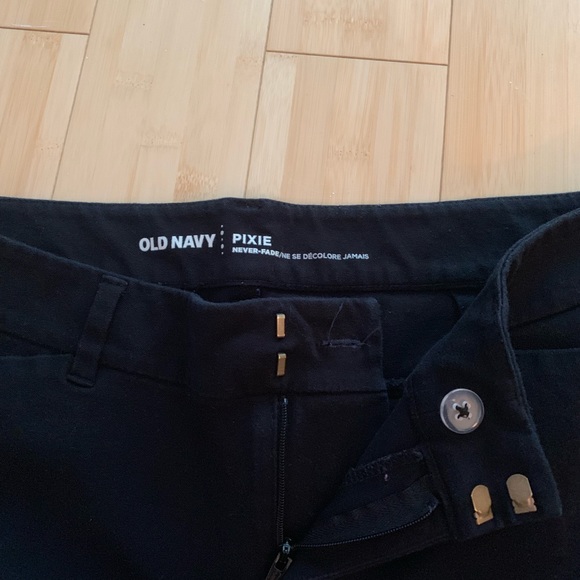 Old Navy Black Chinos - Picture 3 of 4